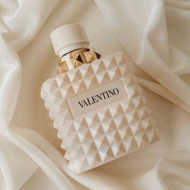 Valentino Donna Born in Roma Ivory Eau De Parfum 3.4oz / 100ml Women Perfume