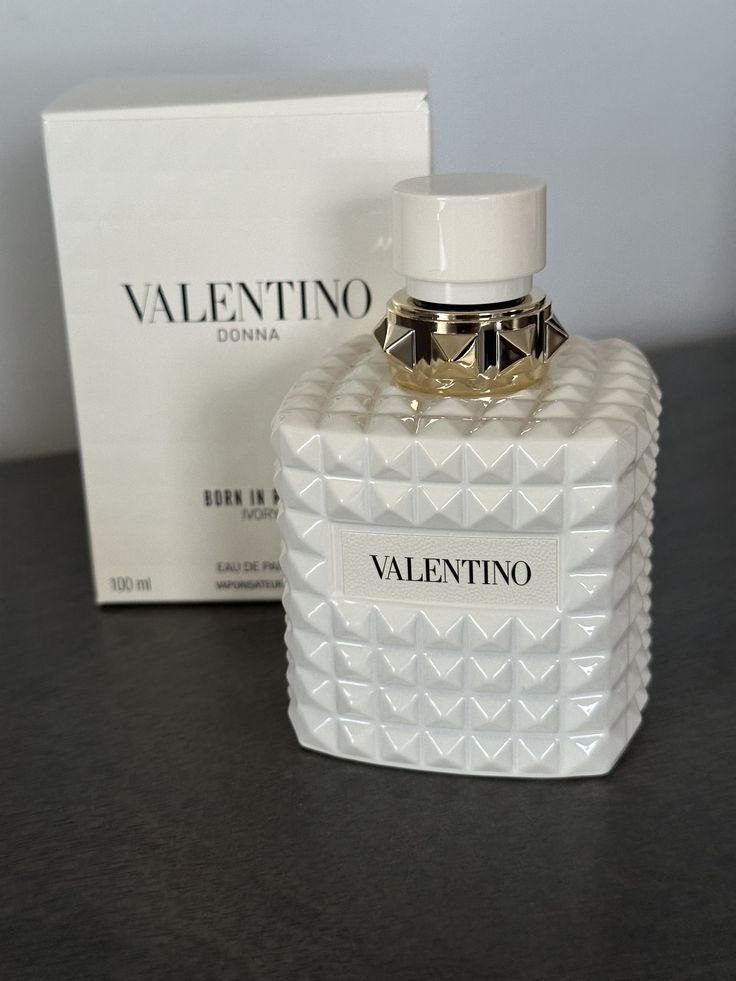 Valentino Donna Born in Roma Ivory Eau De Parfum 3.4oz / 100ml Women Perfume