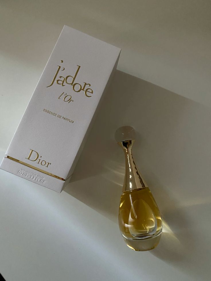 Dior J’adore Eau de Parfum for Women – Iconic Floral Fragrance, 3.4 oz / 100 ml