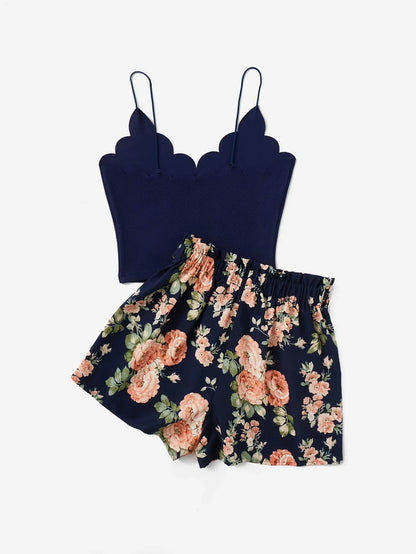 Women's Elegant Scallop