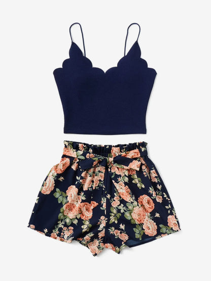 Women's Elegant Scallop