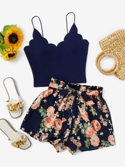 Women's Elegant Scallop